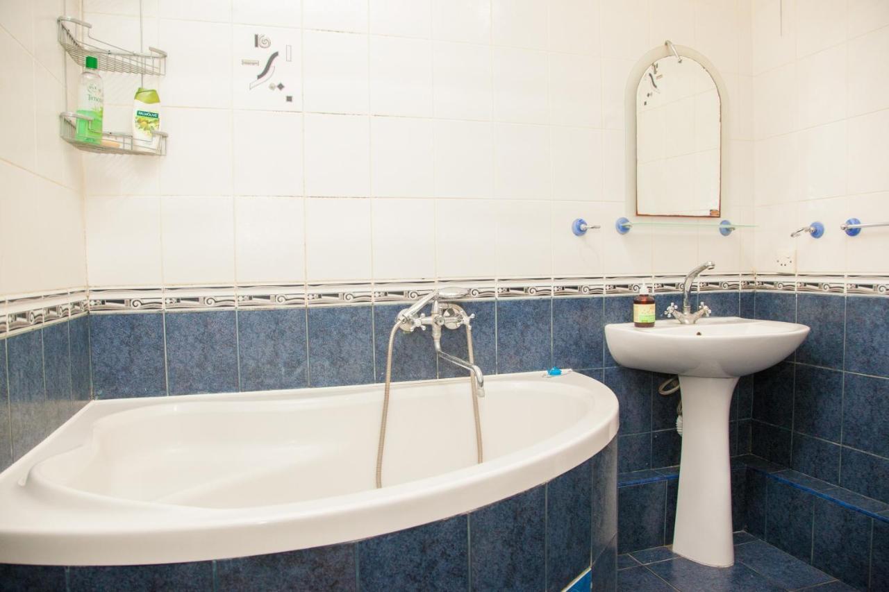 2Room Semi-Luxury Apt On Stalevarov 21 Zaporizhia 외부 사진